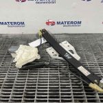 Macara usa spate dreapta