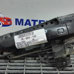 Maner usa spate stanga