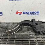 Pedala acceleratie