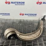 Brat fata inferior dreapta