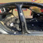 Stalp mijloc dreapta