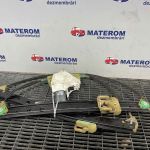 Macara usa spate stanga