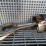 Biela motor