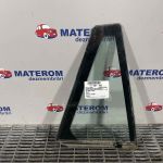 Geam spate mic dreapta