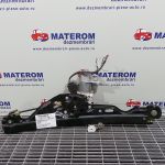 Macara usa spate stanga