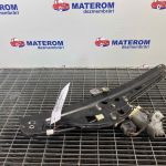 Macara usa spate dreapta