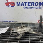 Incuietoare capota fata