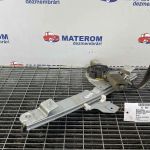 Macara usa spate stanga