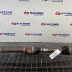 Planetara fata dreapta