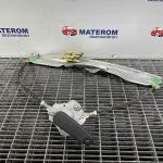 Macara usa spate dreapta