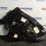 Macara usa spate dreapta