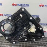 Macara usa spate dreapta