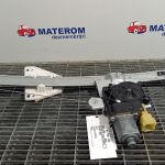 Macara usa spate dreapta