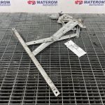 Macara usa fata dreapta
