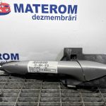 Maner usa spate dreapta