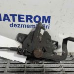 Incuietoare capota fata
