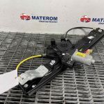 Macara usa spate dreapta
