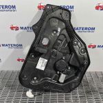 Macara usa spate dreapta