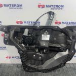 Macara usa fata dreapta