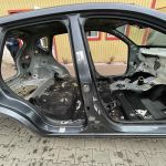 Stalp mijloc dreapta