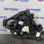 Macara usa spate dreapta