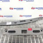 Ornament capota spate