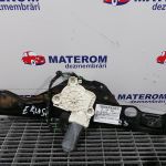 Macara usa spate dreapta