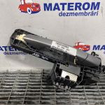 Maner usa spate stanga