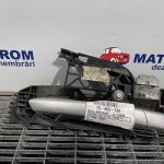 Maner usa spate dreapta