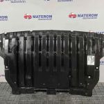 Ornament sub bara fata