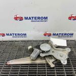 Macara usa spate dreapta