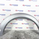 Ornament aripa spate dreapta