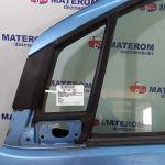 Geam fata mic stanga