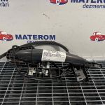 Maner usa spate dreapta