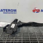 Pedala acceleratie