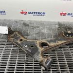 Brat fata inferior dreapta