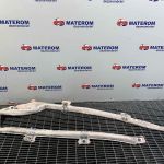 Capsula aer pavilion stanga
