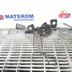 Incuietoare capota fata