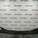 Suport grila sub parbriz