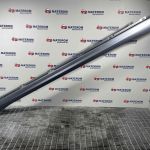 Ornament prag stanga