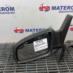 Oglinda exterioara stanga