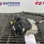 Incuietoare usa spate dreapta