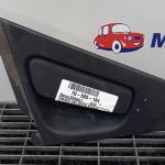 Maner usa spate stanga