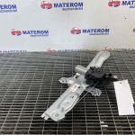 Macara usa spate dreapta