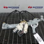 Macara usa spate dreapta