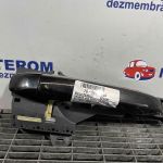 Maner usa spate dreapta
