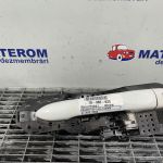 Maner usa fata stanga