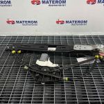 Macara usa spate dreapta