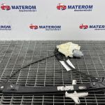 Macara usa spate dreapta