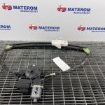 Macara usa spate dreapta